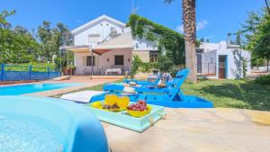 Bazén v ubytování Casa Huerta El Fontanarillo Montemayor by Ruralidays nebo v jeho okolí