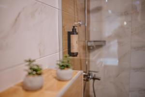 Koupelna v ubytování Hotel Zlatni bor