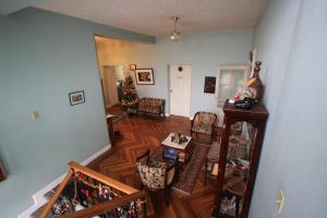 Area soggiorno di Travellers Inn