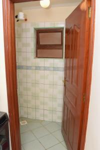 Bilik mandi di Marie's Luxury homes