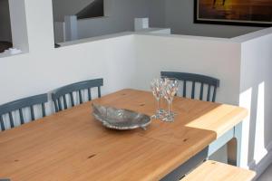 Foto dalla galleria di Unit 6 Penthouse Apartment With Harbour & Island Views a Cobh