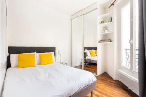 Cocoon in the heart of Batignolles | By Airnest