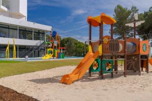 Parquinho infantil em Pestana Blue Alvor Beach - All Inclusive Hotel