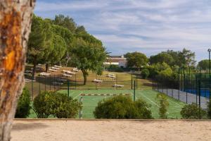 Tênis e/ou squash em Pestana Blue Alvor Beach - All Inclusive Hotel ou nos arredores