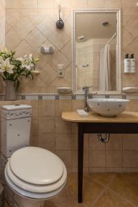 Koupelna v ubytování M5 self-service Boutique Hotel
