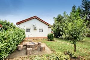 Zahrada ubytování Levendula Apartman Berekfürdő