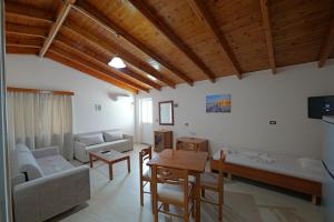 Gallery image of Arthur's 4Apartments in Borsh