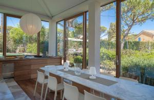 Vườn quanh Villa Madeleine