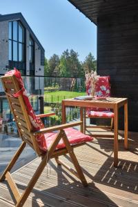 Balkón nebo terasa v ubytování Vėjų Vėjai