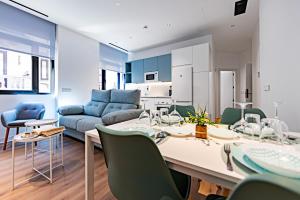 Kuchyň nebo kuchyňský kout v ubytování Hostal Paris