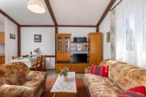 Fotografie z fotogalerie ubytování Beachfront House Nada - Happy Rentals v destinaci Karlobag