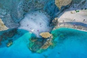 Naturlandskabet i nærheden af lejligheden + 2 billeder