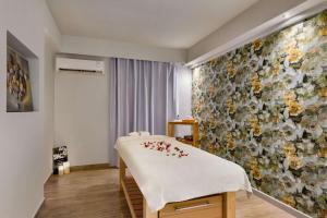 Spa and/or other wellness facilities at TRYP by Wyndham Corfu Dassia