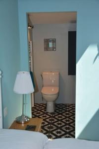 Foto dalla galleria di Large Cottage near Ruffec a Bernac