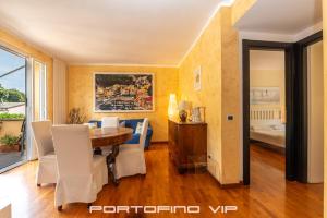 Postel nebo postele na pokoji v ubytování Attico by PortofinoVip