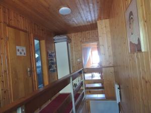 Φωτογραφία από το άλμπουμ του Chambre d'hôte du Moulin σε Savièse