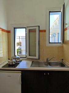 Foto de la galería de Galini Studios & apartments Laganas en Laganas