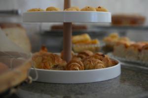 Makanan di atau berdekatan hotel