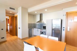 Gallery image of Apartamentos Maritimo Ris con garaje in Noja