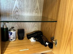 Imagen de la galería de Condo Apartment with workspace, en Haywards Heath 41 fotos más