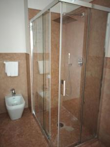 Kúpeľňa v ubytovaní Luxury Villa Spaccasole su Cortona - Sauna & Infinity Pool