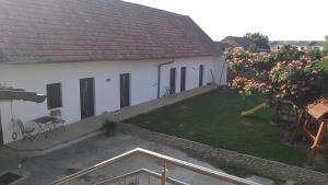 Budova, kde se bed and breakfast nachází