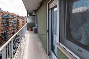 Un balcon sau o terasă la Private apartment - relax and privacy