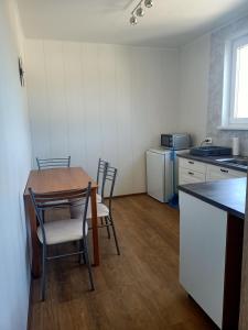 Kuchyň nebo kuchyňský kout v ubytování Erra Puiestee Apartment