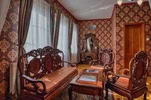 Posezení v ubytování Fried Kastély Hotel Simontornya