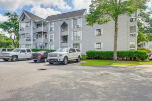 Fotografie z fotogalerie ubytování Myrtle Beach Condo Near Ocean 1 Mi to Apache Pier v destinaci Myrtle Beach