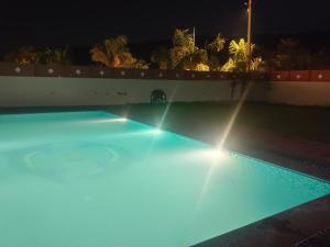 Bazén v ubytování Hotel Mewad Haveli Pushkar nebo v jeho okolí