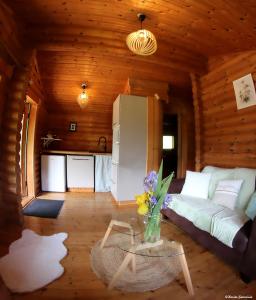 Camping écovillage Soleil du Pibeste的休息区