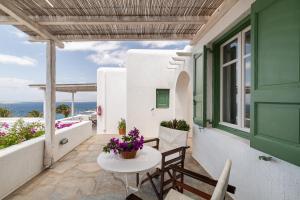 Svalir eða verönd á Fos Apartments Mykonos