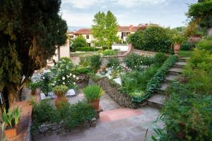 Vonkajšia záhrada v ubytovaní Villa Desideria