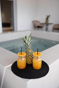 Fotografie z fotogalerie ubytování White Note Luxury Suites v destinaci Perivolos
