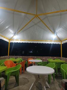 Φωτογραφία από το άλμπουμ του Hill dew camps σε Uttarkāshi +9 φωτογραφίες