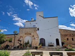 The building in which the holiday home is located