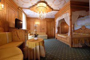 Gallery image of Hotel Letizia in San Martino di Castrozza