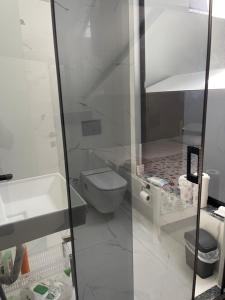 Koupelna v ubytování Personal Terrace Floor - Villa in Kuşadası