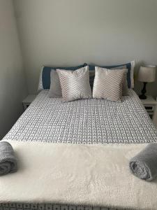 Van Nuys Luxury, near to Universal Studios, and Hollywood