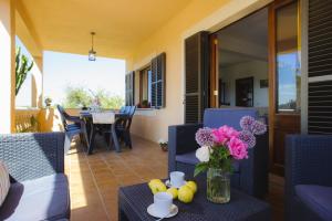 Posedenie v ubytovaní Finca Miquel Tomas