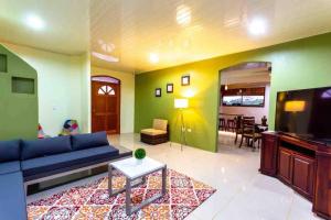 Fotografie z fotogalerie ubytování Country House Arenal v destinaci San Ramón