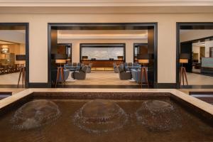 Posezení v ubytování Sheraton Kampala Hotel