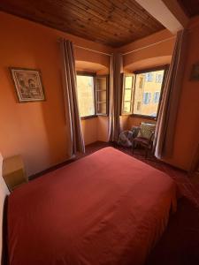 Fotografie z fotogalerie ubytování Charmant T3 au cœur de la vieille ville v destinaci LʼÎle-Rousse