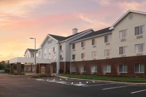 a rendering of a hotel with a parking lot at Fairfield Inn Charlotte Mooresville Lake Norman in Mooresville
