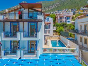The swimming pool at or close to Pazar Apartments