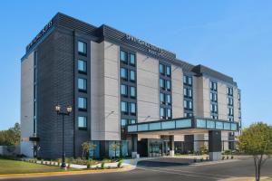 uma representação do Hotel Sheraton Philadelphia em SpringHill Suites by Marriott Gainesville Haymarket em Gainesville