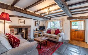 Гостиная зона в Rose Lea Cottage