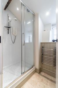 Ванная комната в Rose Lea Cottage