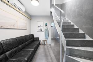 Gallery image of Luxe Single Room - AC - Next to Central Station - Nearby Most Sydney Hot Spots - Shared Bathroom in Sydney